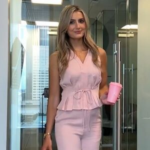 OGL Collared V-neck Pleated Sleeveless Top